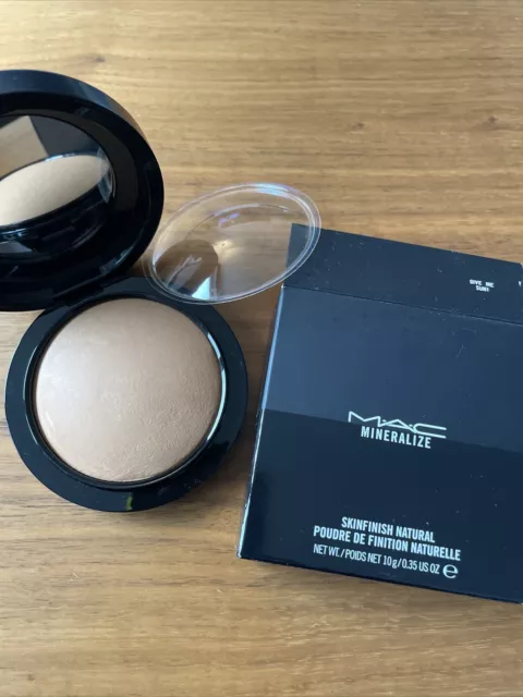 Mac Give Me Sun Mineralize Skinfinish NEU