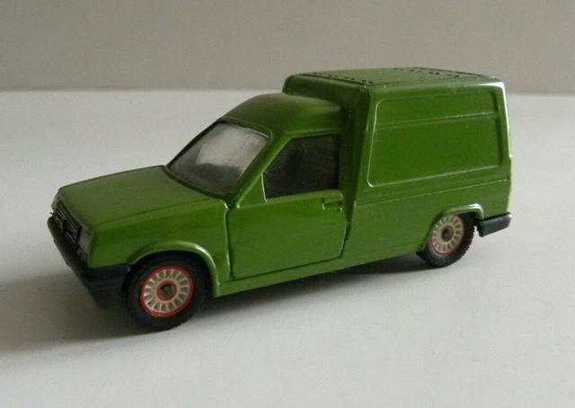 Miniature Solido – Renault Express Fourgonnette Publicitaire Bleu Métal, échelle 1/43, Occasion