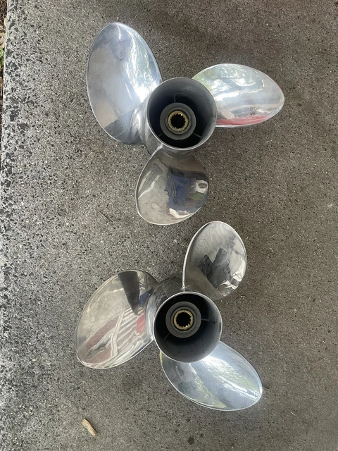 Pair of Solas Stainless Props 13 7/8x 17