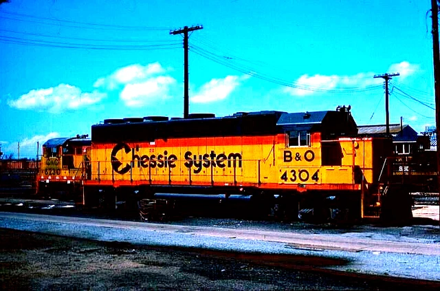 Original Kodachrome Slide Chessie System Gp40-2 #4304 Portsmouth, Va March 1984