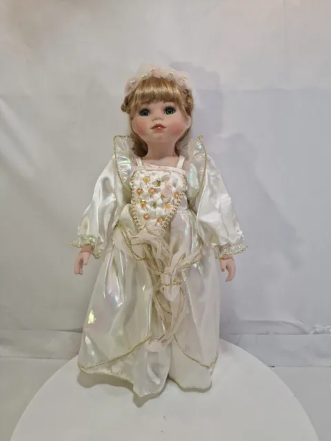 Geppeddo - Fairy Tale Series - Cinderella Porcelain Collectible Doll, C8