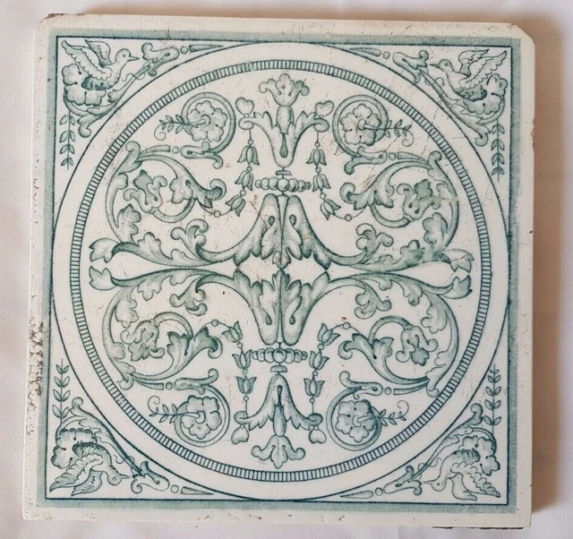 19Th Century Minton Hollins Symmetrical Elegant Design With Birds 6 Inch Tile.