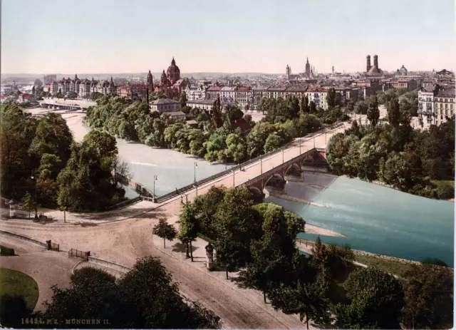 Deutschland, München. Generalansicht vom Maximilianeum aus.  vintage print pho