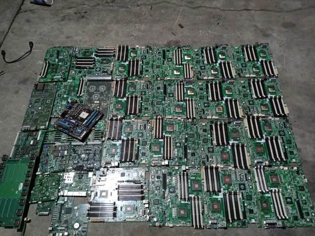 44 LBS Scrap Electronic Assorted server MotherBoard, PC Boards, etc gold #2