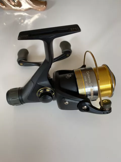 Okuma Carbonite2m CBR-335m Lightweight fishing reel.