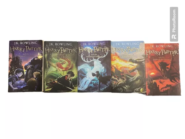 Harry Potter Book Bundle Set - All 5 Books - Free Shipping For Christmas!