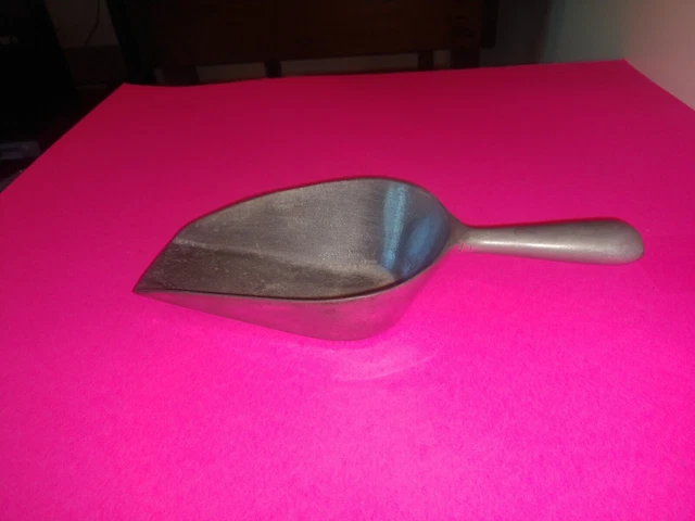 Vintage #3 Heavy Cast Aluminum Ice/Food Scoop, 10"  Long,
