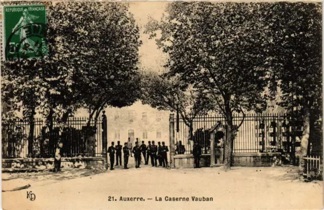 CPA Auxerre - La Caserne Vauban FRANCE (960447)