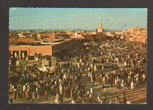 MARRAKECH (MOROCCO) PLACE DJEMAA EL FNA, very lively market in 1972