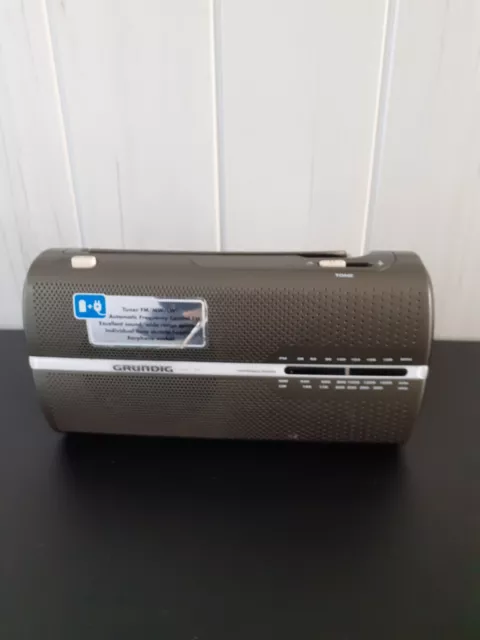 Radio Portable Muse M-01 RS 2 Bandes FM/MW Testée Avec Pile Neuve