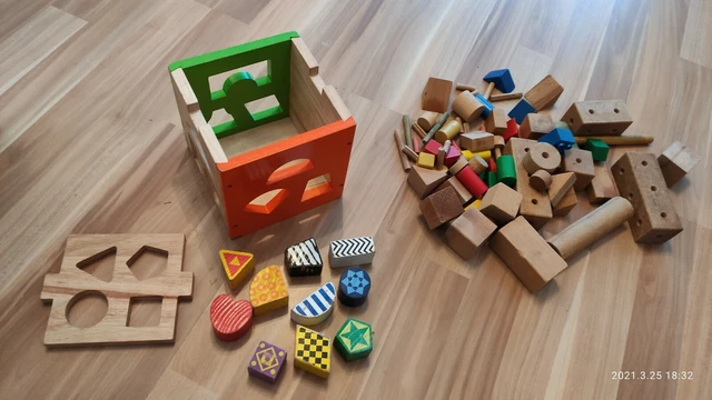Bauklötze Holz Bausteine 2,5kg für Kinder Spielzeug