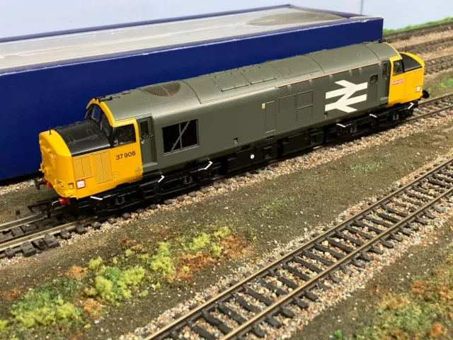 Bachmann 00 Gauge class 37 37906