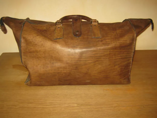 Weekender - Reisetasche - GOLDPFEIL - Leder braun - Modell