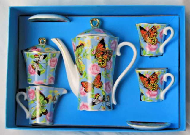 Adeline Hand Made Porcelain Butterfly Mini Tea Set