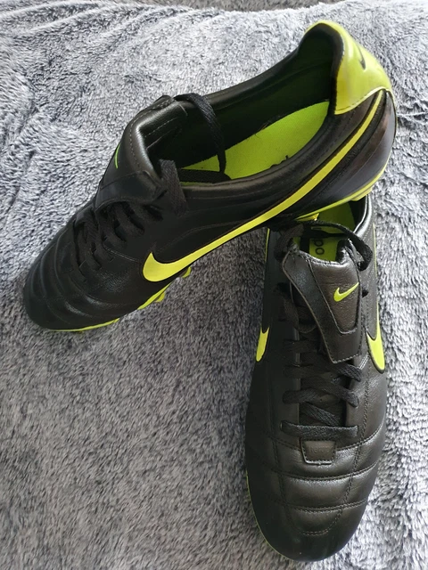 Nike Tiempo Legend Schmankerl - Fußballschuhe Unisex schwarz/grün, EUR Größe 46 3
