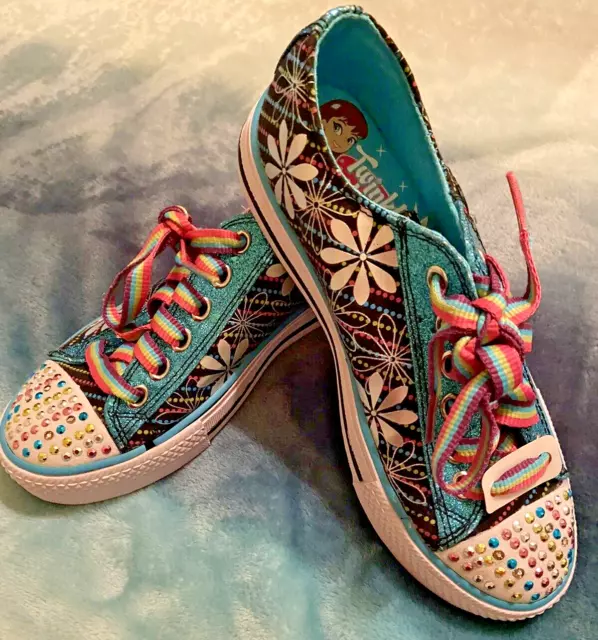 TWINKLE TOES by SKECHERS Light Up Shoes  Size 3 Brand New Flowers
