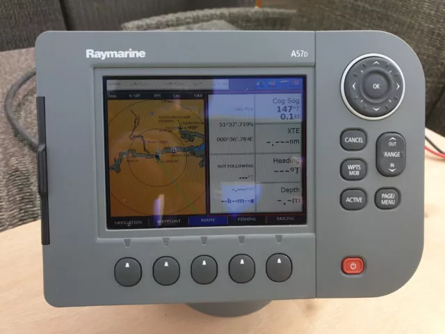 Raymarine A57d Chartplotter / Fishfinder