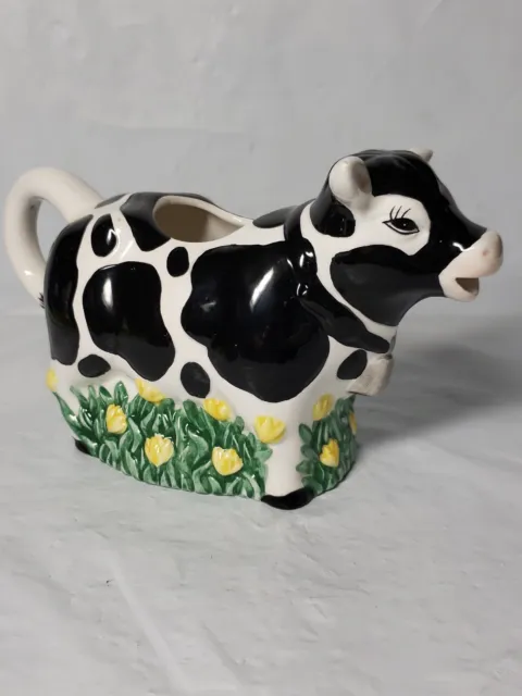 1999 Youngs Exclusive Vintage Cow Creamer Spring Daffodils So Cute