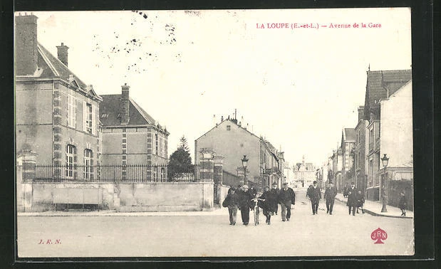 CPA La Loupe, Avenue de la Gare, Rue de la Gare 1909