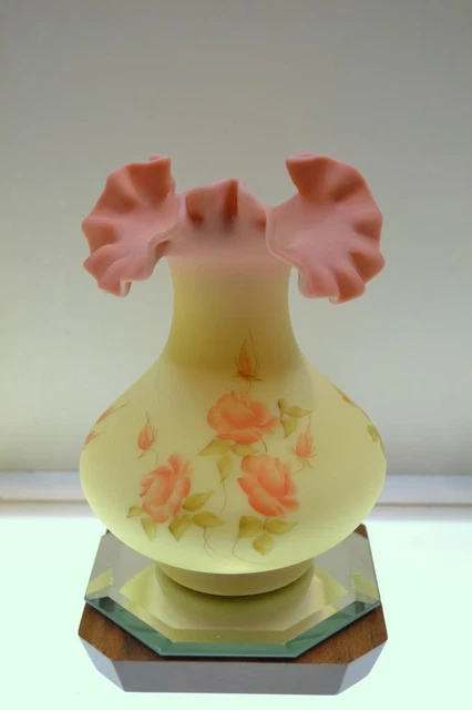 FENTON VASE YELLOW BURMESE SATIN Rose Blush 3PT- 7"T 7252RB FREEusaSHIP