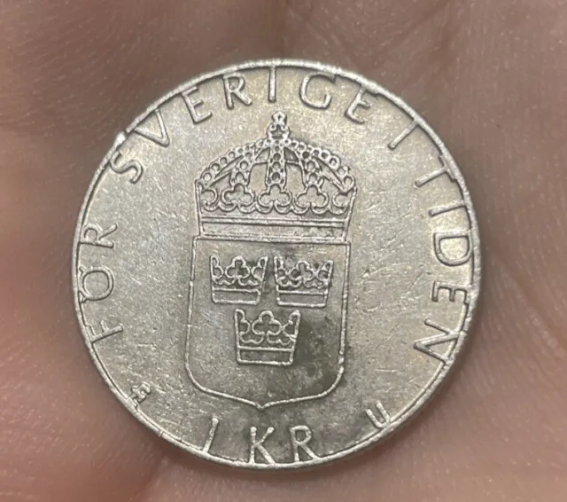 World Coins - Sweden 1 Krona 1977 Coin