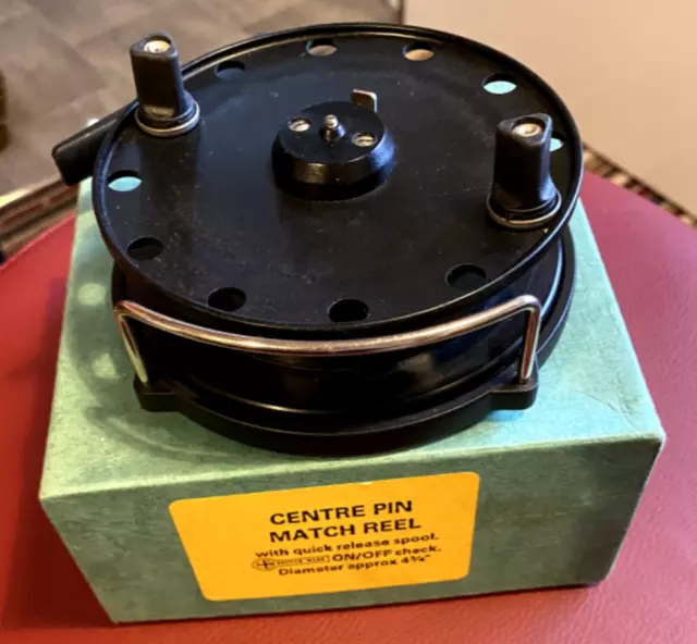 Gee Bee Co. 4/34" Centrepin Reel With Box