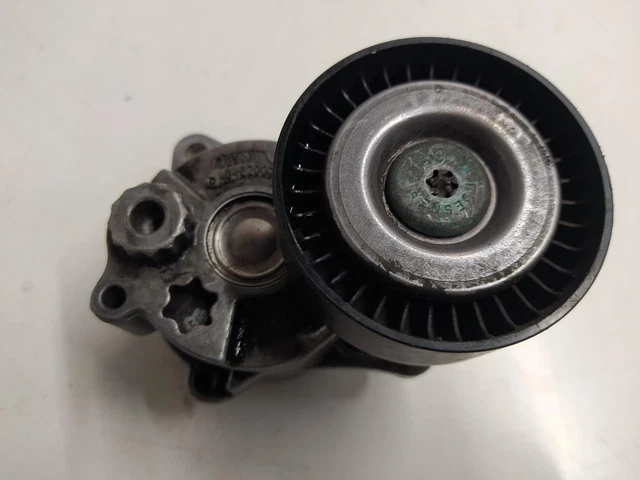 A6462000570 galet tendeur pour MERCEDES-BENZ CLASE C 220 DI (203.006) 115972