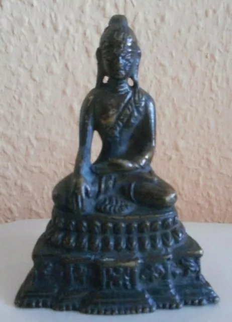 Buddhafigur aus Bronze TOP ansehen !!!