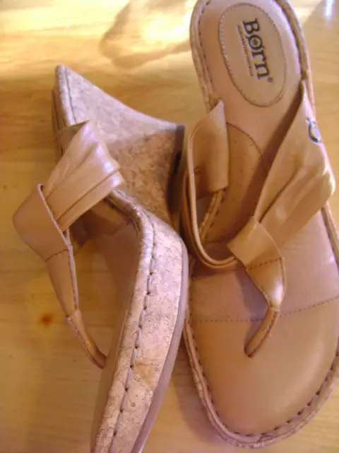 Womens Born Designer Tan Leather Platform Wedge Sandals - Size 8