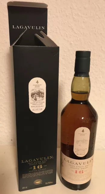 LAGAVULIN 16 - Islay Single Malt Scotch Whisky 0,7 l