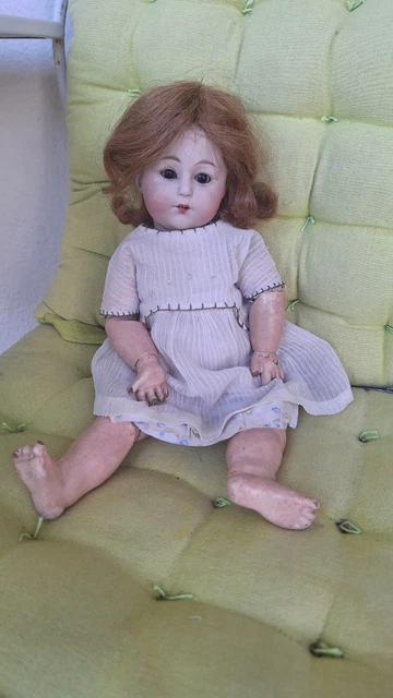 Poupée Ancienne Tête Porcelaine Germany - Tailles 46 Et 22, Pleureuse