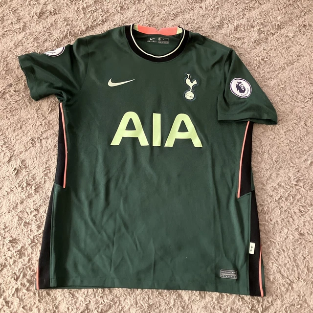 Spurs deals green kit