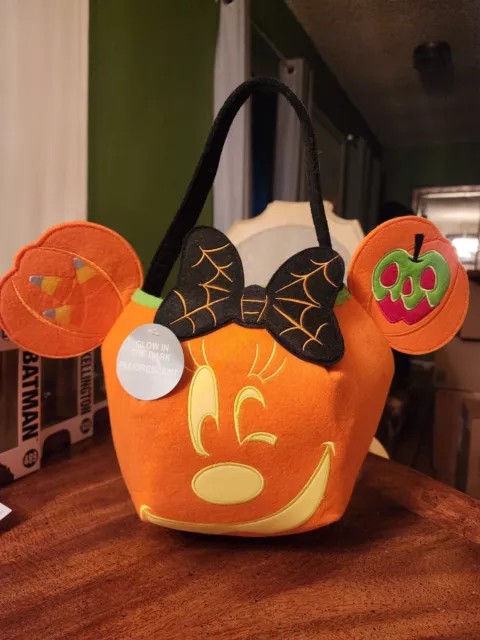 Disney Store Halloween Minnie Mouse Pumpkin Trick or Treat Candy Bag Glows - New