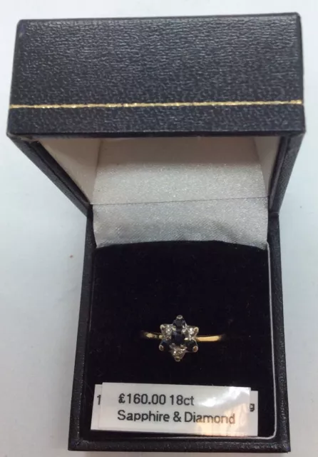 Bague or saphir et diamant 18 ct taille L poids 2,43 g MBG Londres 1975.