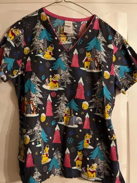 Disneys Winnie The Pooh Christmas Short Sleeve Scrub Woman’s Size M