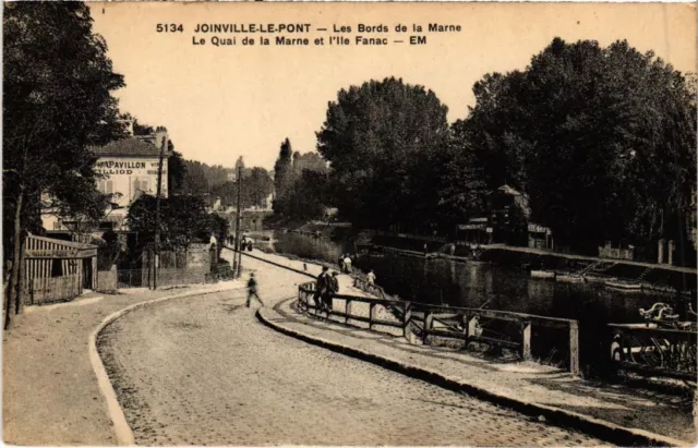 CPA AK Joinville le Pont Le Quai de la Marne et l'Ile Fanac FRANCE (1283419)