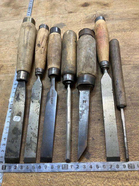 LOT 11 OUTILS de sculpteur ciseaux à main (68569) EUR 48,00 - FR