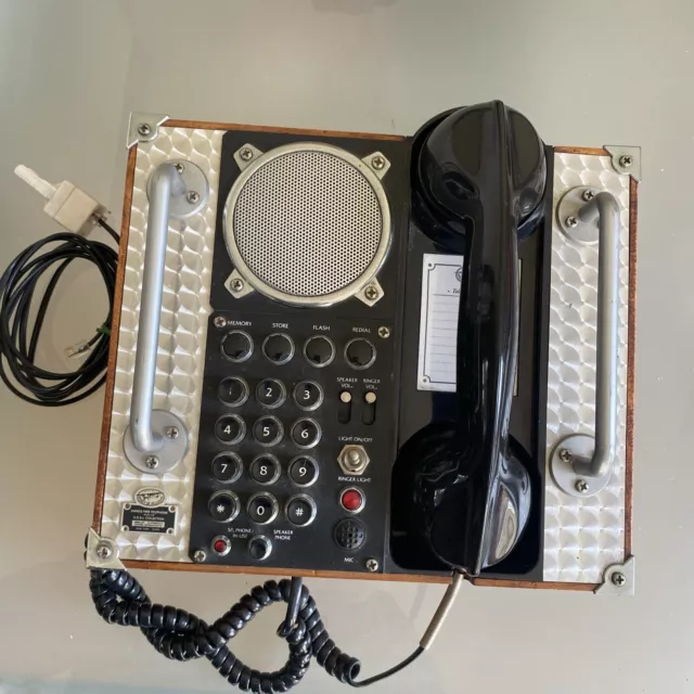 Vintage/ Retro Spirit Of St Louis Phone