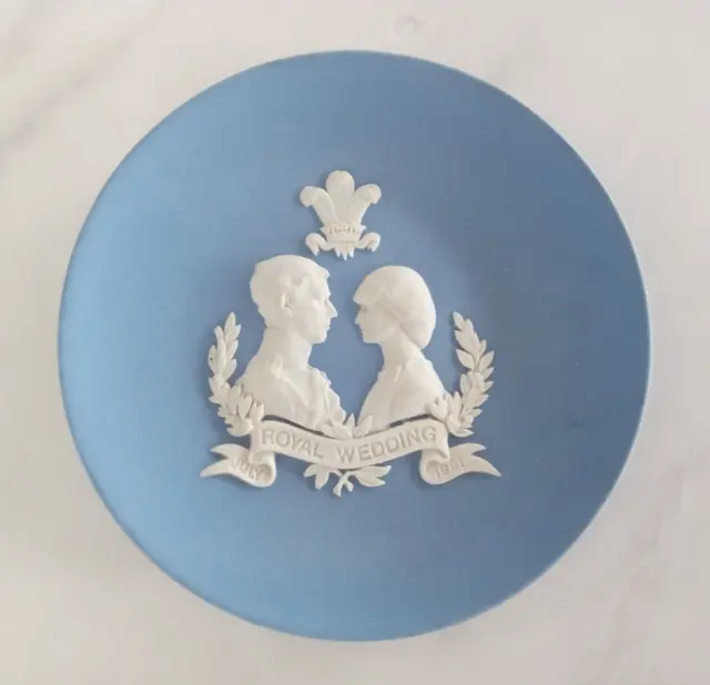 Wedgwood Jasperware Charles and Diana's Royal Wedding Pin/Trinket/Display Dish