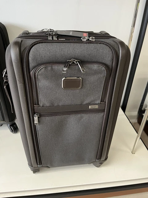 Tumi Alpha 3 continental Dual Access 4 Wheel Carry-On