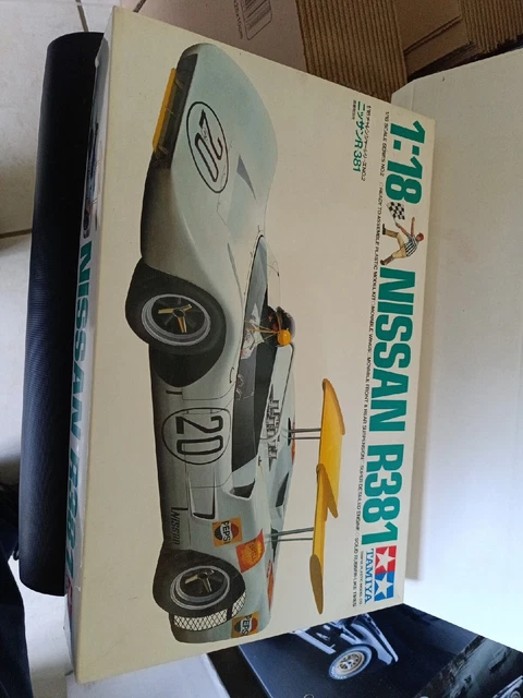 Kit de maquette de voiture Tamiya nissan r 381  échelle 1/18 réf  10002 en boite