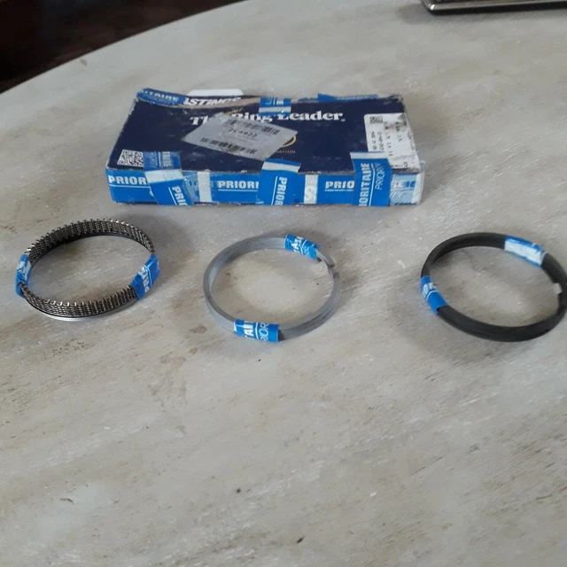 Jeu de segments pour VW T4   5  cylindre   Type moteur  KW