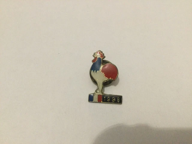 RARE PINS PIN'S .. SPORT CHEVAL HORSE HIPPISME PONEY MONTIGNY EN GOHELLE 62 ~BU