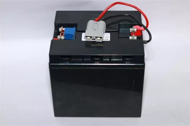 Ersatzbatterie für APC RBC 7 - 24 Volt 17Ah Pb