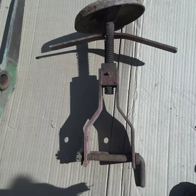 IH Balenced Head Sickle Mower Jack