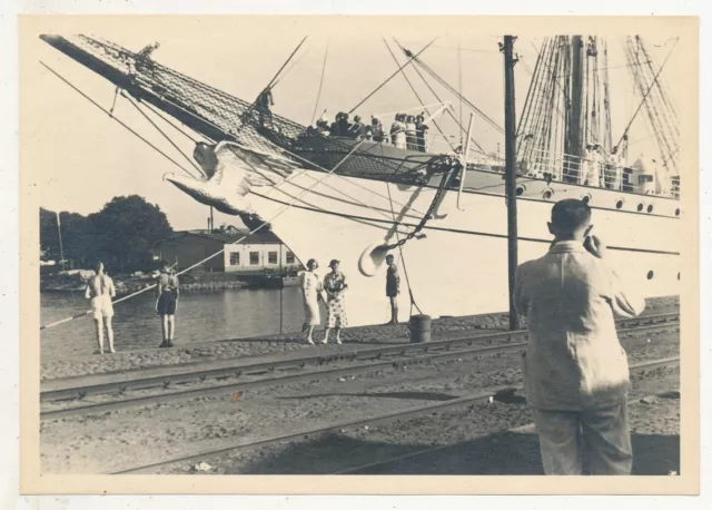 Um 1939.. Privat Foto. Segel-Schiff. Deutsche Marine. Hafen (Schwerin,,3.Reich)