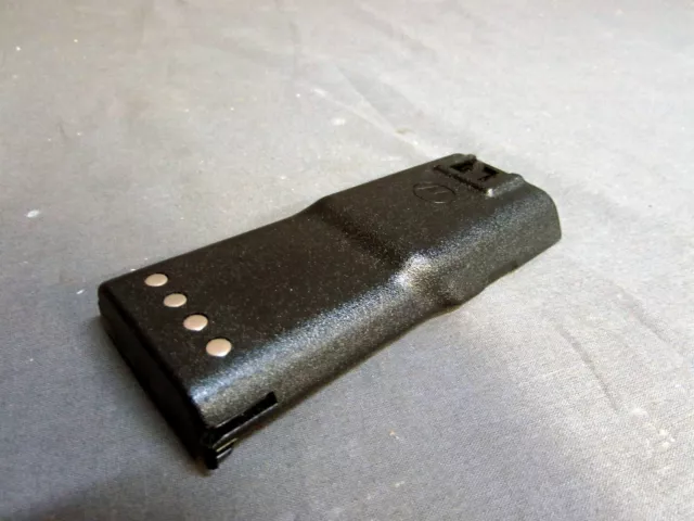 * New OEM Motorola HNN9628B 7.5V 1200mAh Radio Battery