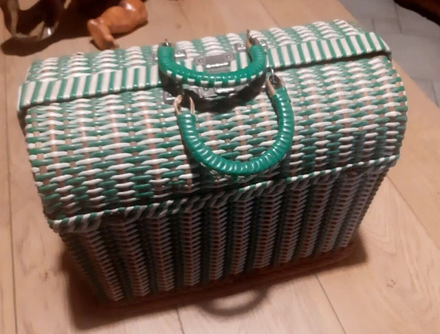 Valise Pique-nique Vintage Années 70 - Grande Taille - Curiosité Ancienne - Occasion à Restaurer