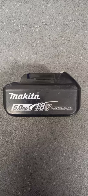 https://www.picclickimg.com/UEQAAOSwB9RllJdf/Makita-BL1850-18V-5Ah-Battery.webp