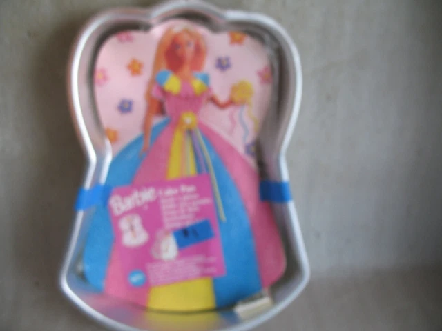 Vintage Wilton Barbie 1998 Cake Pan 1 Barbie Lay-on & Instructions 2105-3550